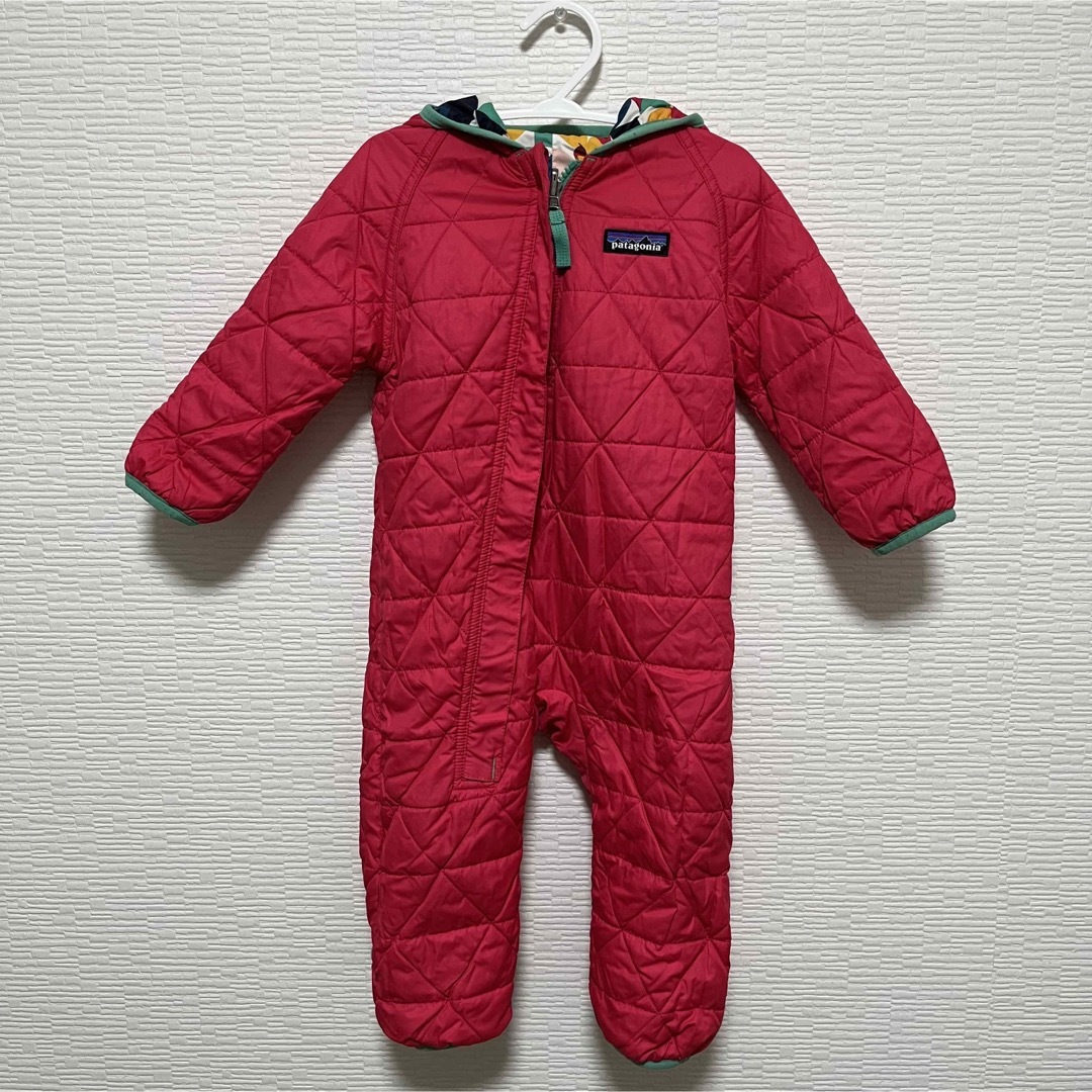 patagonia(パタゴニア)の【Patagonia】リーバシブル ジャンプスーツ 3-6M キッズ/ベビー/マタニティのベビー服(~85cm)(カバーオール)の商品写真