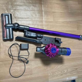 ダイソン(Dyson)のダイソン　V6 掃除機(掃除機)