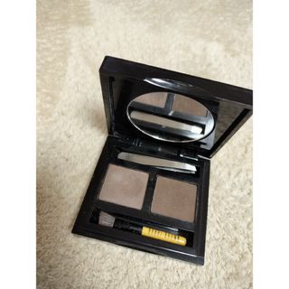 ボビイブラウン(BOBBI BROWN)のボビー・ブラウン　サドルマホガニー(パウダーアイブロウ)