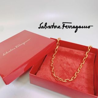 フェラガモ(Ferragamo)の2782　Ferragamo　フェラガモ　ネックレス　チェーン　ゴールド　箱付(ネックレス)