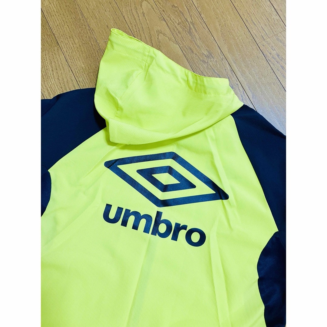 UMBRO(アンブロ)のアンブロ　ジャージ(メンズM)上 スポーツ/アウトドアのサッカー/フットサル(ウェア)の商品写真