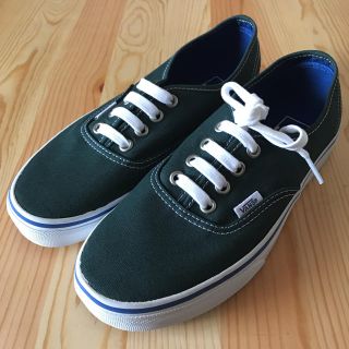 ヴァンズ(VANS)の【新品】バンズ スニーカー 23センチ グリーン(スニーカー)