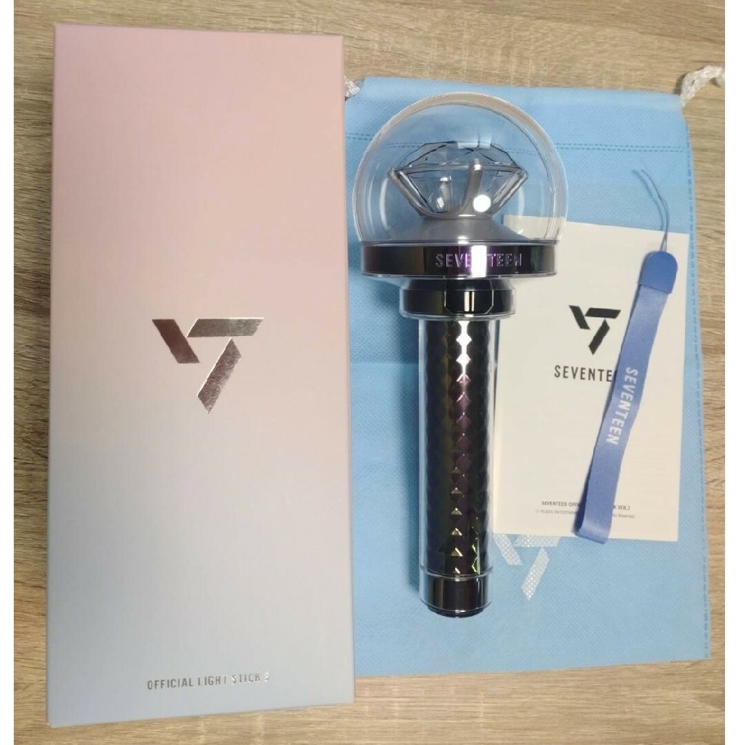 seventeen公式ペンライト carat棒 ver3 おまけ付き seventeen公式ペンライト carat棒 ver3 おまけ付き