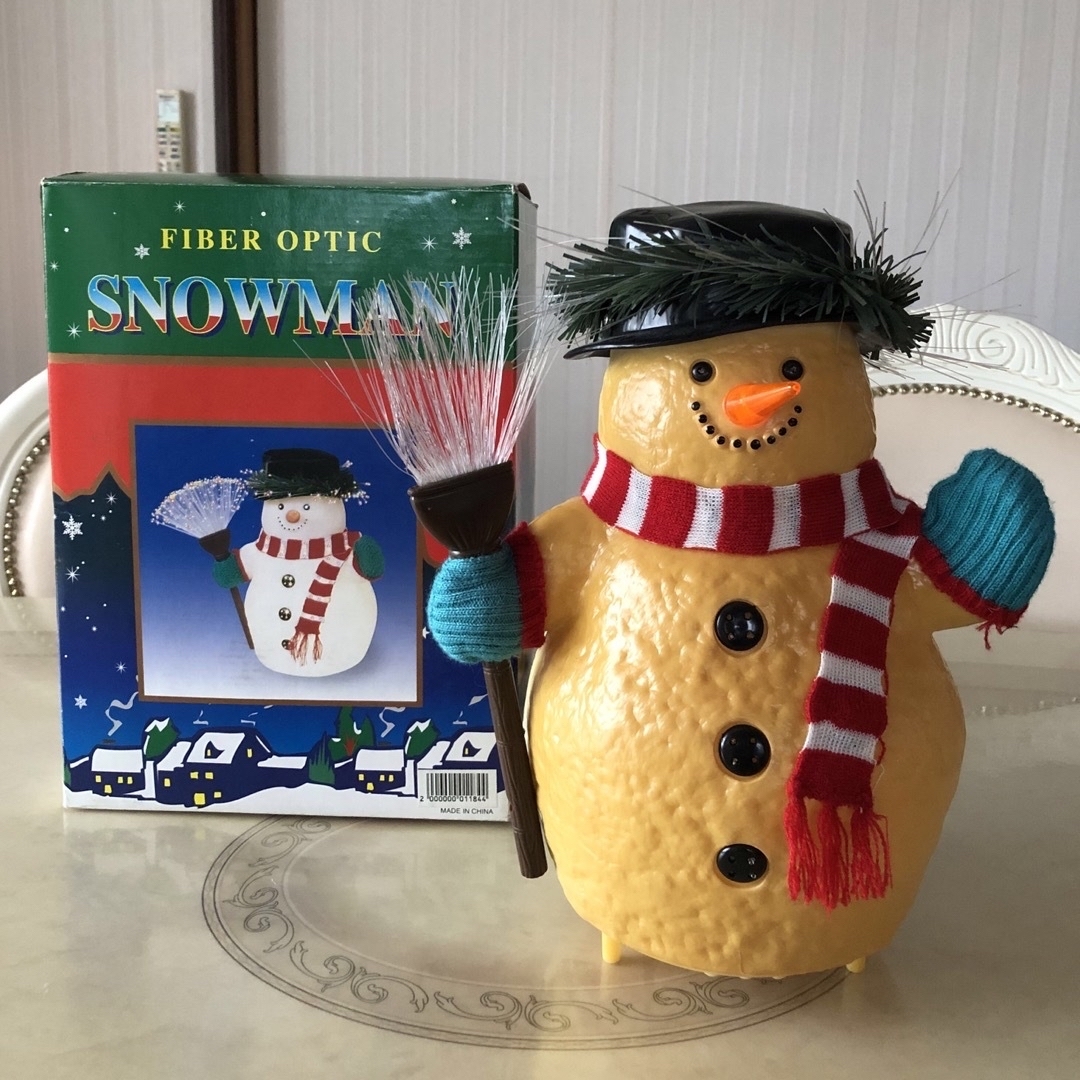 クリスマス🎄置物 ライティングスノーマン⛄️&オーナメント クリスマス🎄置物 ライティングスノーマン⛄️&オーナメント