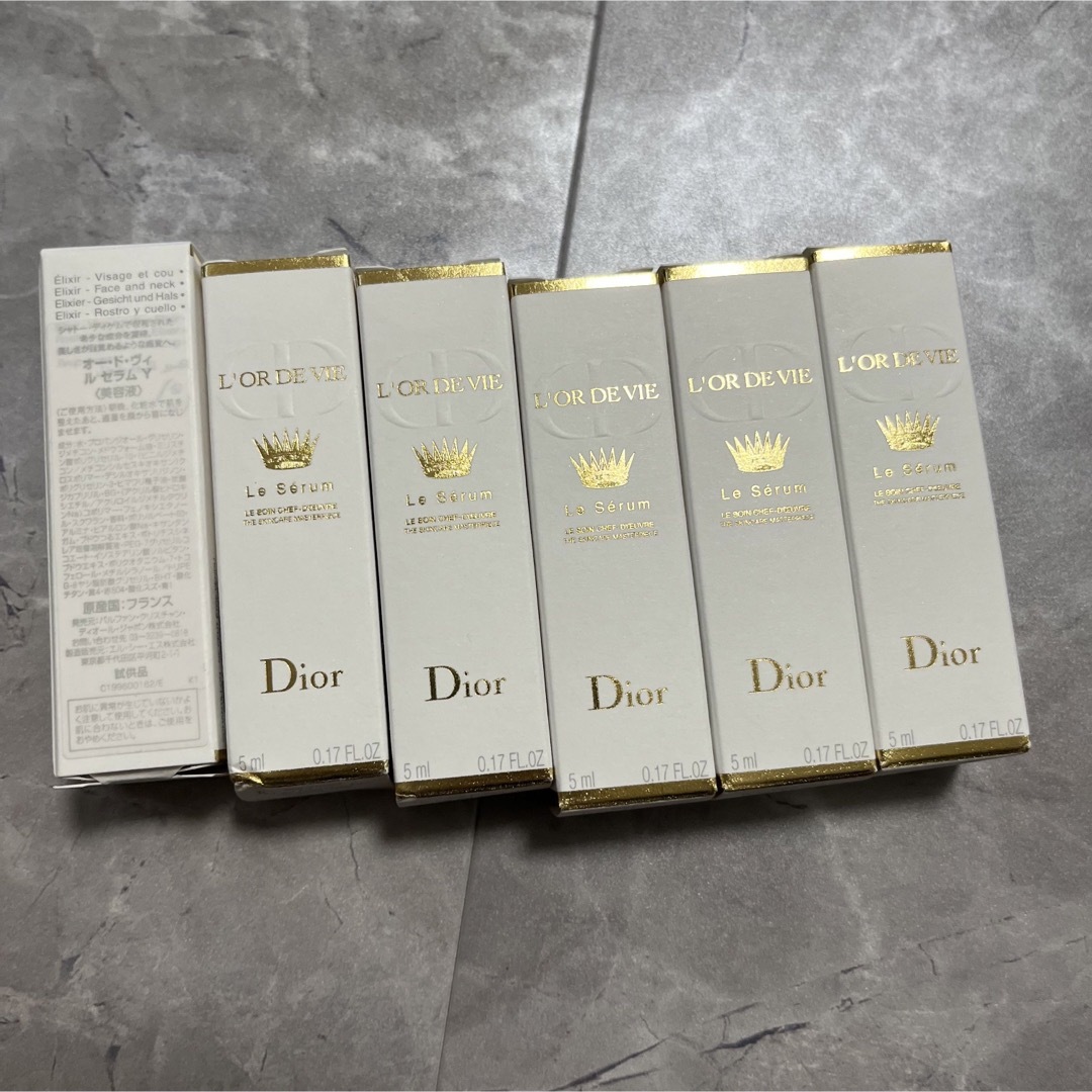 Christian Dior(クリスチャンディオール)のオードヴィルセラム5ml×6 コスメ/美容のスキンケア/基礎化粧品(美容液)の商品写真