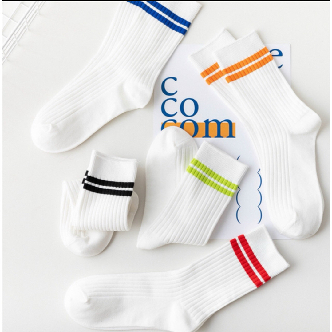 ENDO SOCKS ホワイトにボーダーデザインのシンプル大人靴下　ジュニア キッズ/ベビー/マタニティのこども用ファッション小物(靴下/タイツ)の商品写真