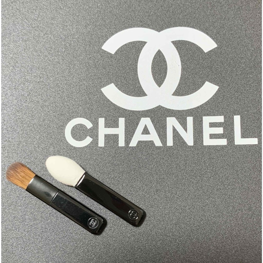 CHANEL(シャネル)の【シャネル】⭐️アイシャドウ チップ・ブラシ　1本ずつセット コスメ/美容のメイク道具/ケアグッズ(ブラシ・チップ)の商品写真