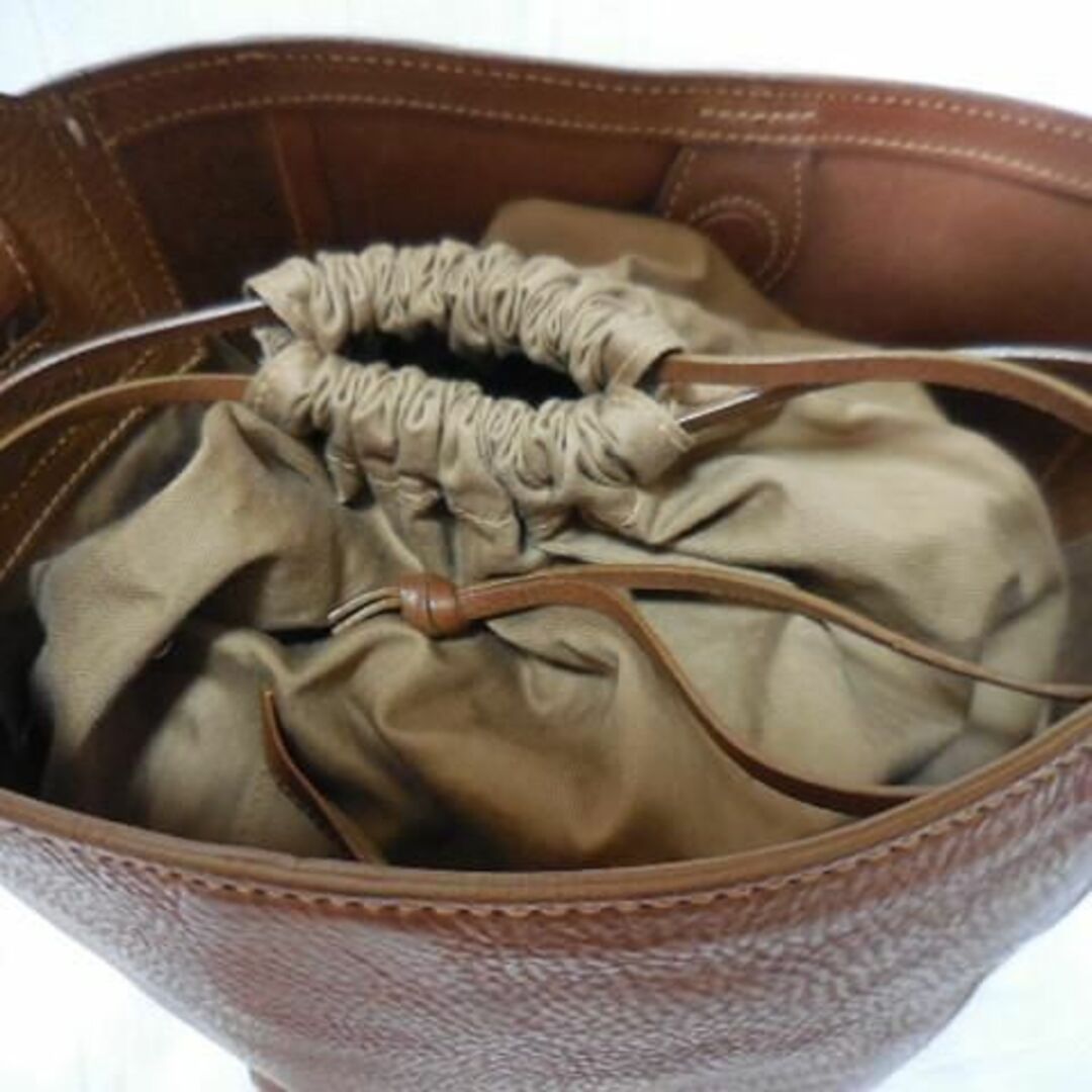 genten(ゲンテン)の美品 genten ゲンテン トスカノーブル ワンショルダー バッグバケツ型 メンズのバッグ(ショルダーバッグ)の商品写真