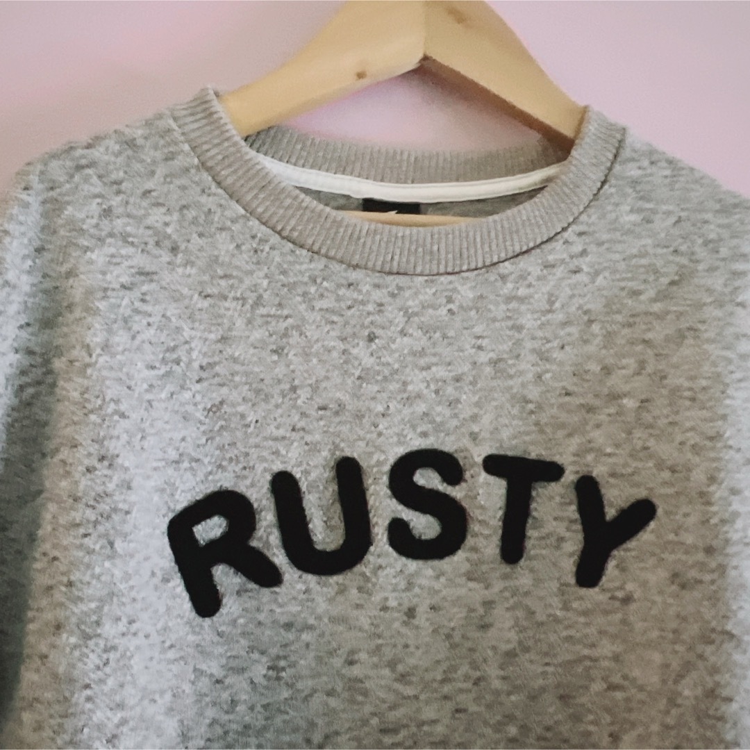 RUSTY(ラスティ)のRUSTY スウェット　オーバーサイズ　男女兼用 メンズのトップス(スウェット)の商品写真