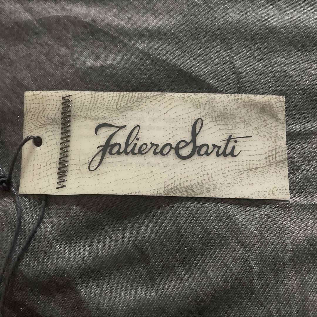 Faliero Sarti(ファリエロサルティ)のumi様専用☆訳あり☆Faliero Sarti ファリエロサルティ　ストール レディースのファッション小物(ストール/パシュミナ)の商品写真