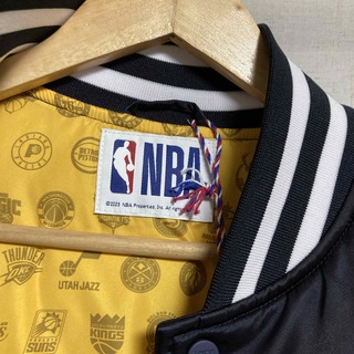 NBA VARSITY JACKET スタジャン NBA公式アパレル