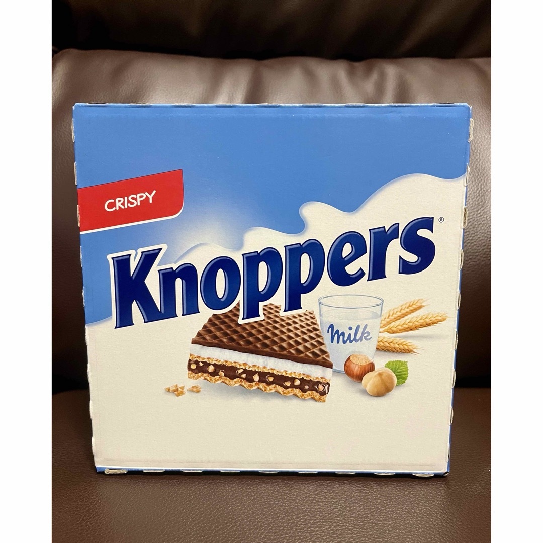 Knoppers クノッパーズ ウエハース 25g×24枚 食品/飲料/酒の食品(菓子/デザート)の商品写真