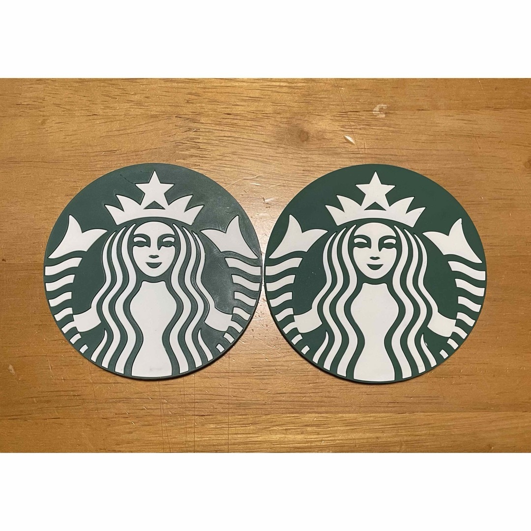 Starbucks(スターバックス)のスターバックス　コースター　2枚セット インテリア/住まい/日用品のキッチン/食器(テーブル用品)の商品写真