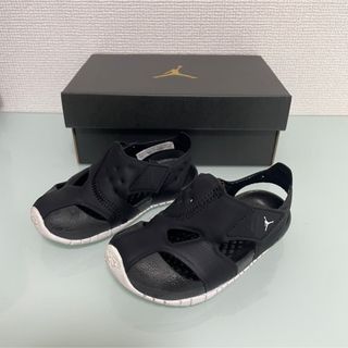 ジョーダン(Jordan Brand（NIKE）)のジョーダン　フレア　サンダル　ベビー(サンダル)