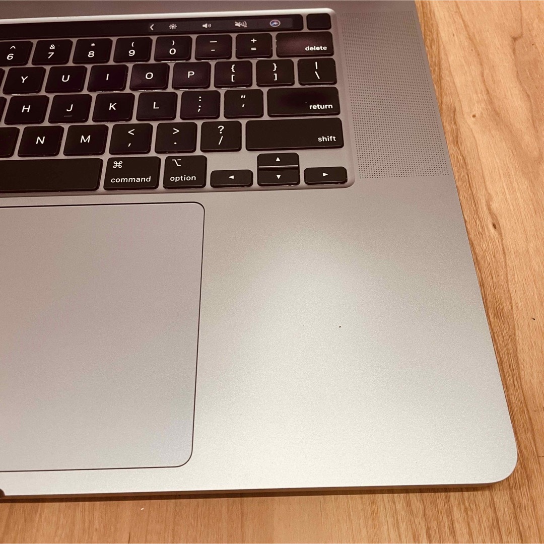 Mac (Apple)(マック)の訳あり格安 MacBook pro 16インチ 2019 i9 メモリ32GB スマホ/家電/カメラのPC/タブレット(ノートPC)の商品写真