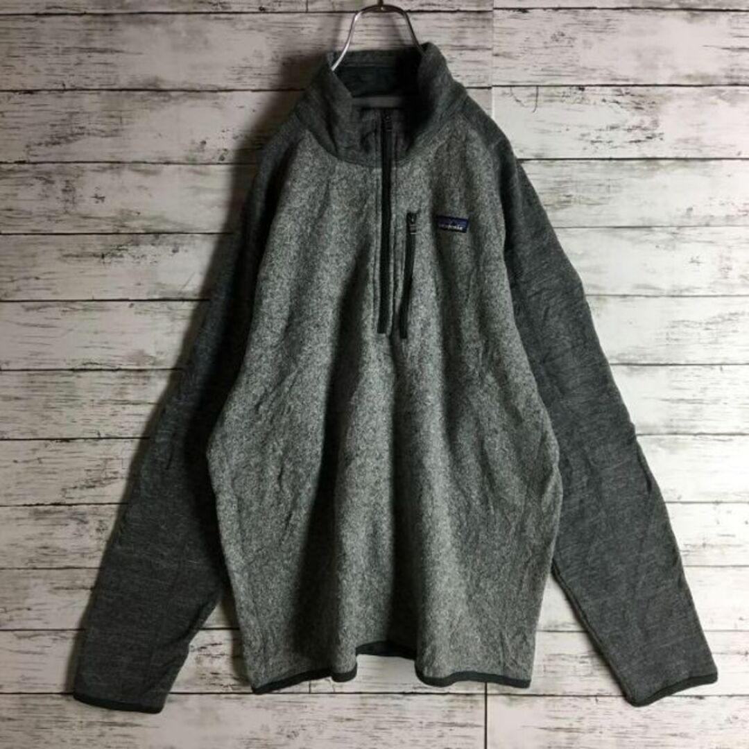 patagonia(パタゴニア)の【ビッグサイズ】パタゴニア☆ロゴ入りハーフジップフリース　薄手　グレー　756 メンズのジャケット/アウター(ブルゾン)の商品写真