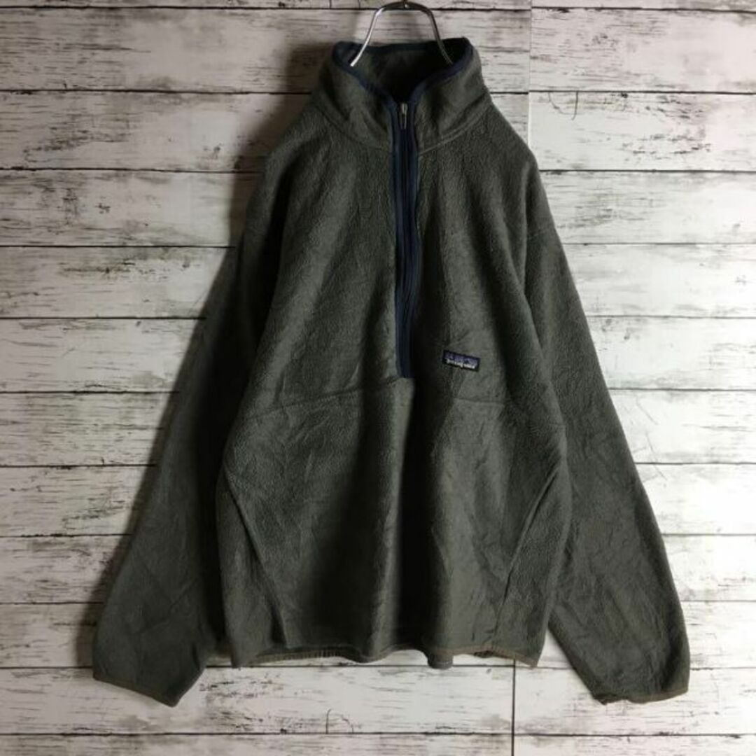 patagonia(パタゴニア)の【入手困難】パタゴニア☆ロゴ入りハーフジップフリース　薄手　グレー　787 メンズのジャケット/アウター(ブルゾン)の商品写真