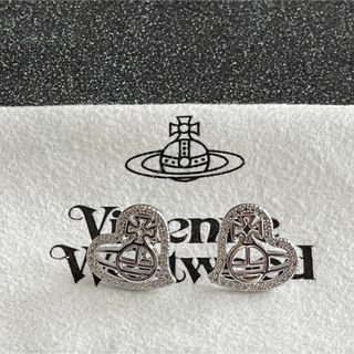 ヴィヴィアンウエストウッド(Vivienne Westwood)のヴィヴィアンウエストウッド　ハートオーブピアス(ピアス)