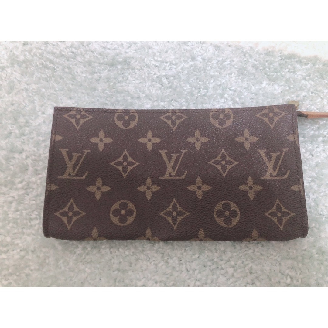 LOUIS VUITTON - ヴィトン⭐︎ バケットポーチ