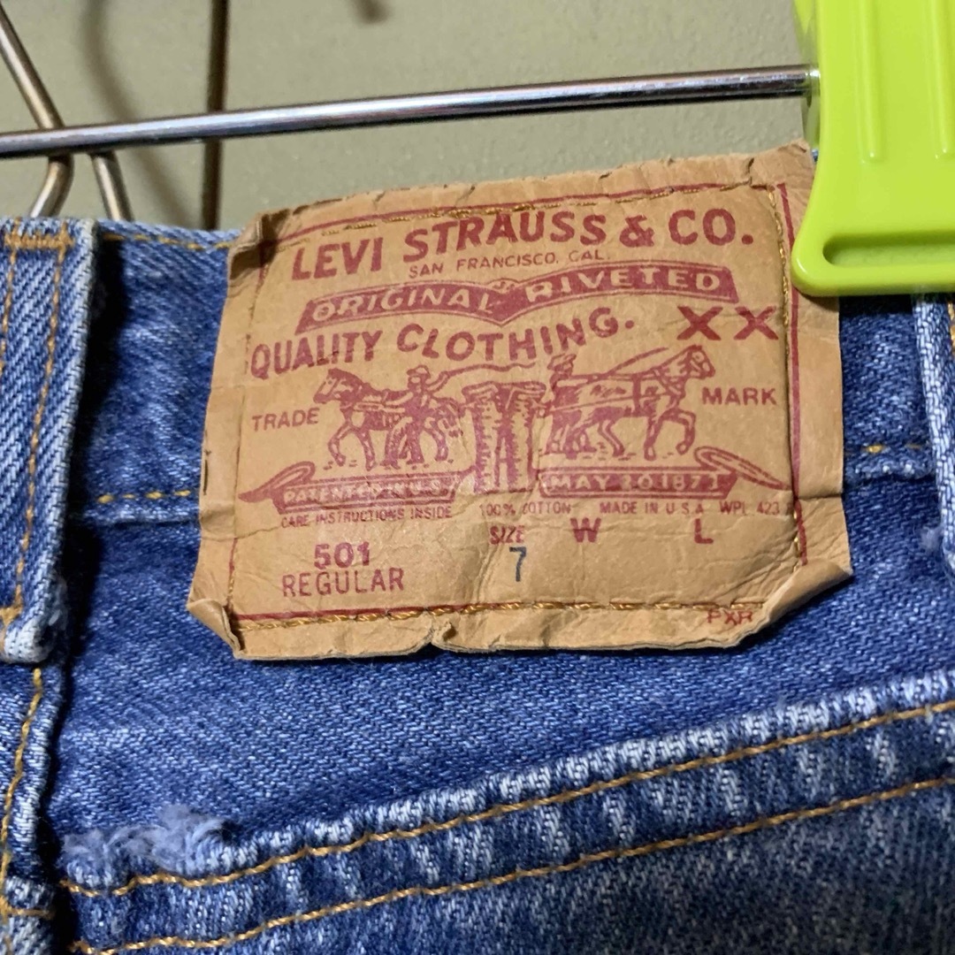 Levi's(リーバイス)のLevi's 501  サイズ7 キッズ/ベビー/マタニティのキッズ服男の子用(90cm~)(パンツ/スパッツ)の商品写真