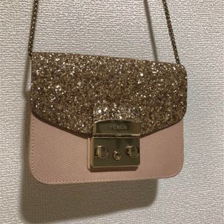 フルラ(Furla)の1度使用　フルラ　メトロポリス　ピンクベージュ　本革ショルダーバッグ　ラメ(ショルダーバッグ)