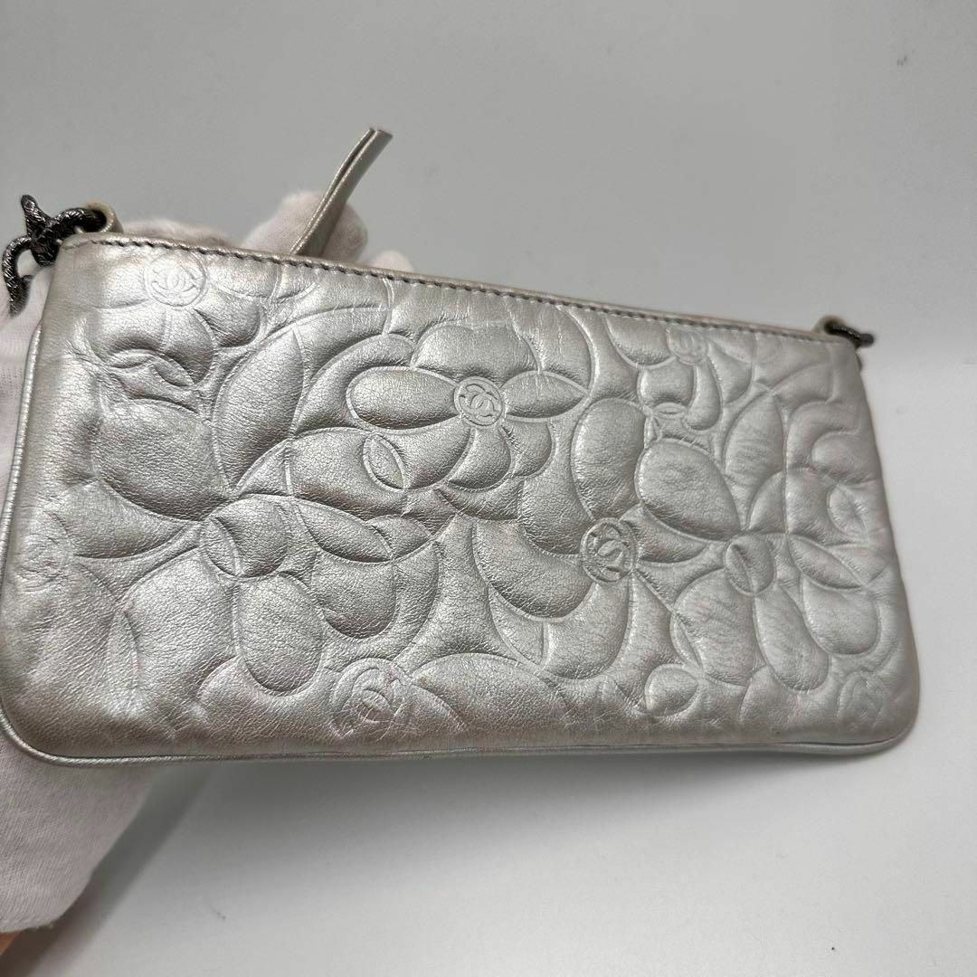美品✨シャネル カメリア チェーン ハンドバッグ ポーチ 美品✨シャネル カメリア チェーン ハンドバッグ ポーチ