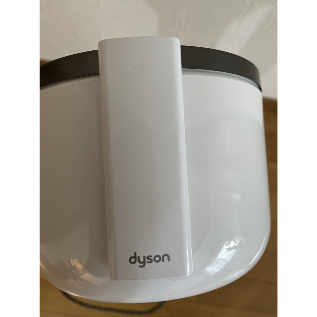 Dyson(ダイソン)のダイソン　【美品】2019年製　AM09  ホット&クール スマホ/家電/カメラの冷暖房/空調(ファンヒーター)の商品写真