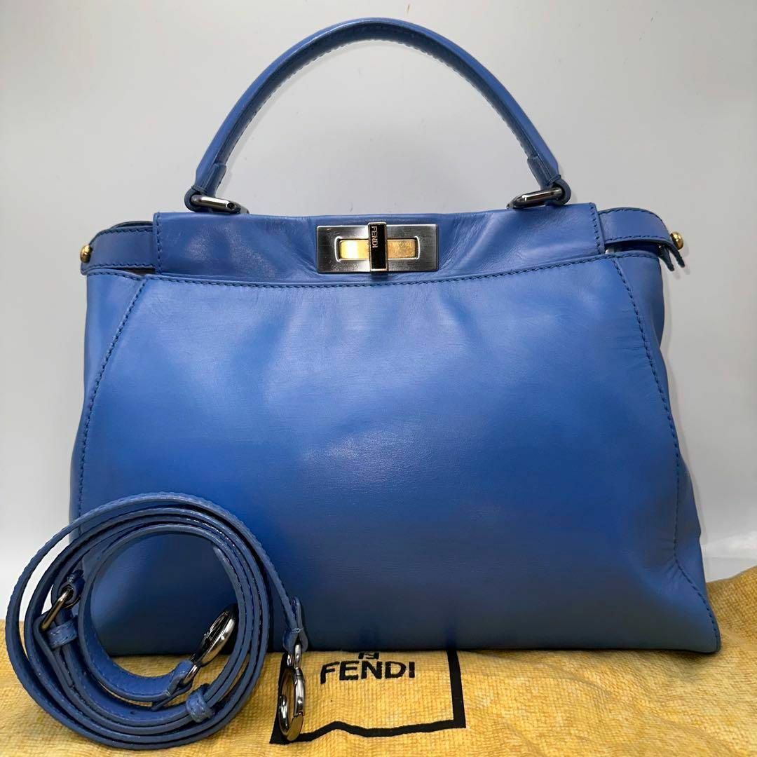 美品✨フェンディピーカブー 2way ブルー レザー ミディアム 美品✨フェンディピーカブー 2way ブルー レザー ミディアム