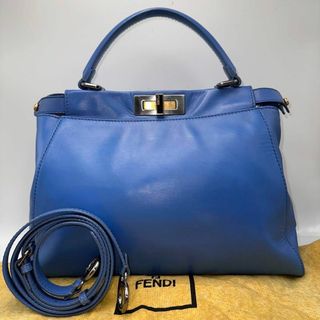 フェンディ(FENDI)の美品✨フェンディピーカブー 2way ブルー　レザー　ミディアム　ハンドバッグ(ハンドバッグ)