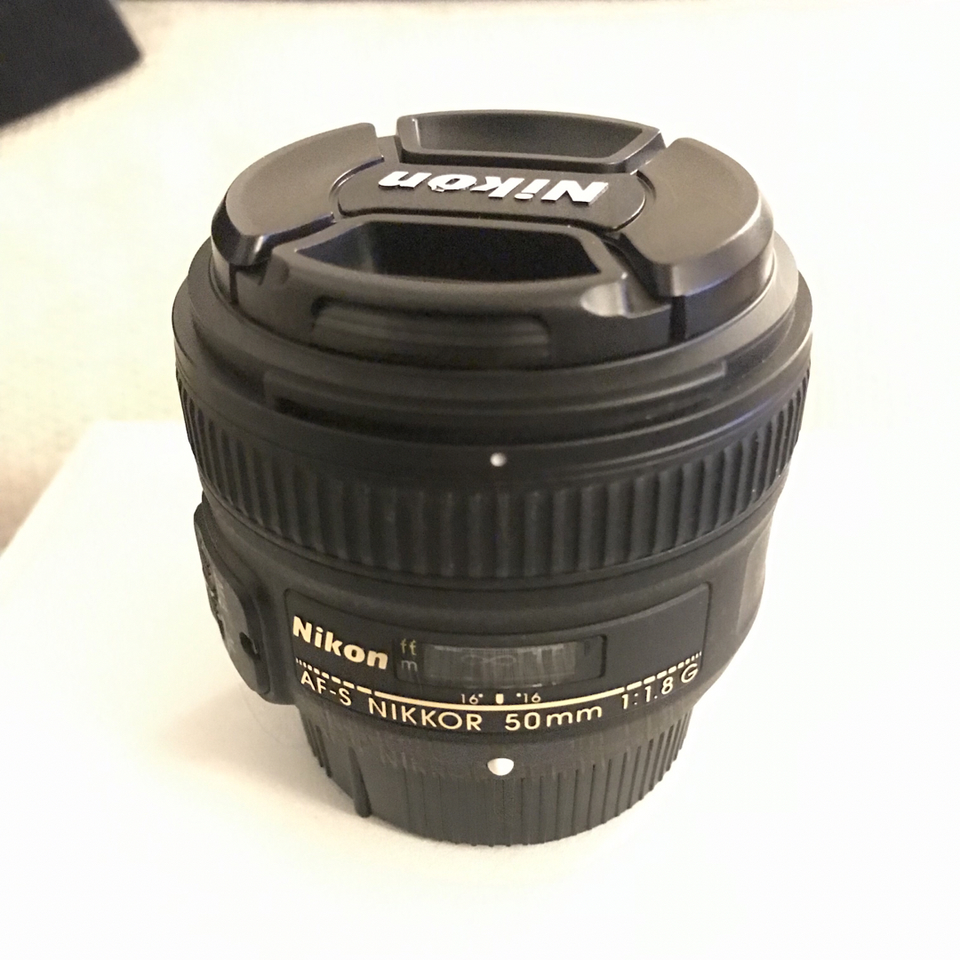 Nikon(ニコン)のNikon ニコン AF-S NIKKOR 50mm f/1.8G スマホ/家電/カメラのカメラ(レンズ(単焦点))の商品写真