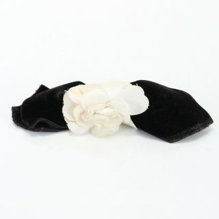 シャネル カメリア バレッタ/ヘアクリップの通販 68点 | CHANELの シャネル カメリア バレッタ/ヘアクリップの通販 68点 | CHANELの
