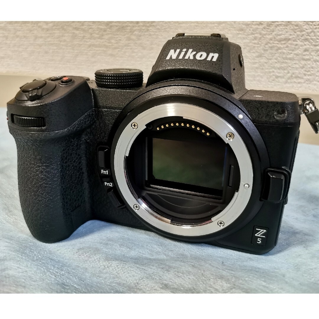 Nikon(ニコン)のニコン Z 5 24-70 限定セット スマホ/家電/カメラのカメラ(ミラーレス一眼)の商品写真