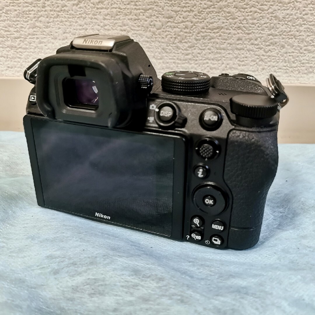 Nikon(ニコン)のニコン Z 5 24-70 限定セット スマホ/家電/カメラのカメラ(ミラーレス一眼)の商品写真