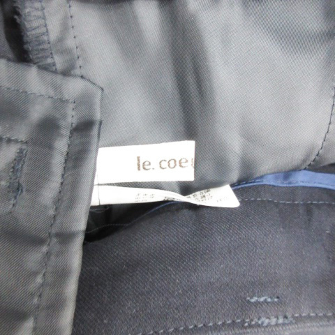 le.coeur blanc(ルクールブラン)のルクールブラン テーパードパンツ アンクル丈 34 ネイビー 紺 レディースのパンツ(その他)の商品写真
