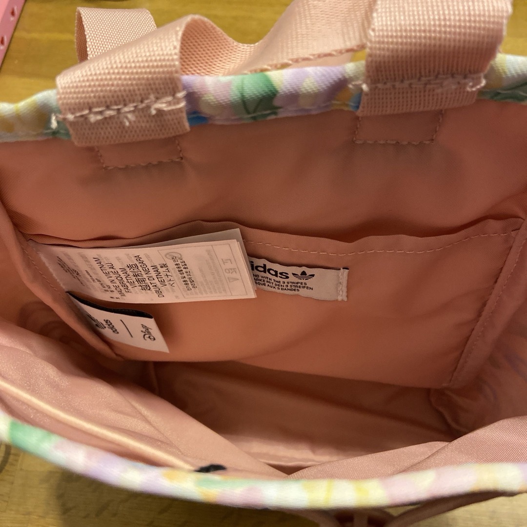 Disney(ディズニー)のアディダス　バンビ　バッグ メンズのバッグ(ショルダーバッグ)の商品写真