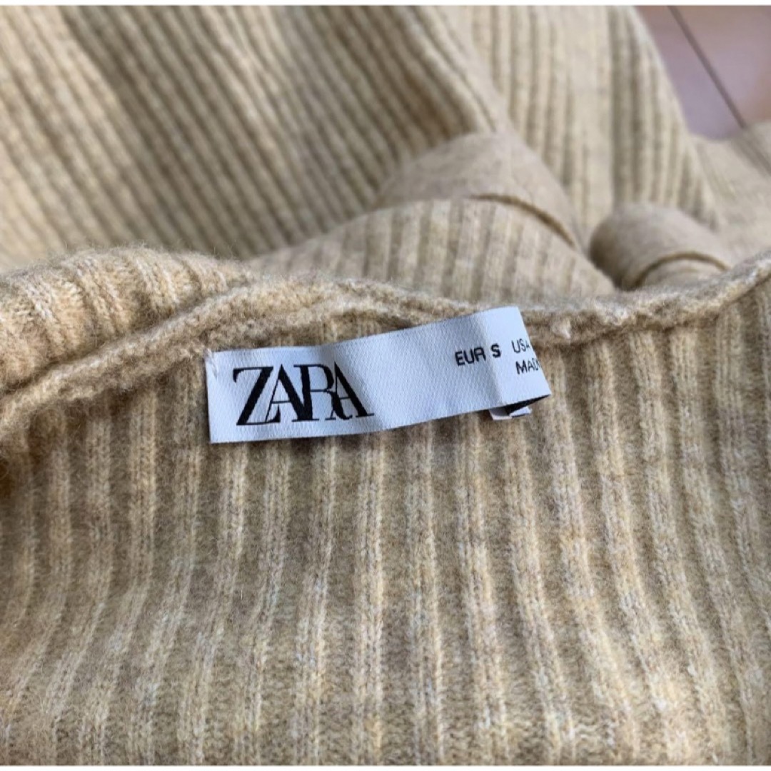 ZARA(ザラ)のZARA フード付 ニット オールインワン(S) ザラ コンビネゾン サロペット レディースのパンツ(オールインワン)の商品写真