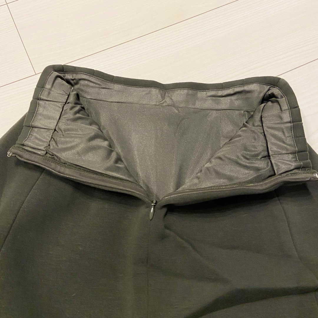 SNIDEL(スナイデル)のsnidel 構築的台形ミニスカート　カーキ　0 レディースのスカート(ミニスカート)の商品写真