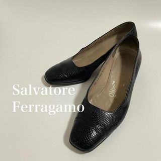 サルヴァトーレフェラガモ(Salvatore Ferragamo)のsalvatore ferragamo　フェラガモ　パンプス　黒　５(ハイヒール/パンプス)