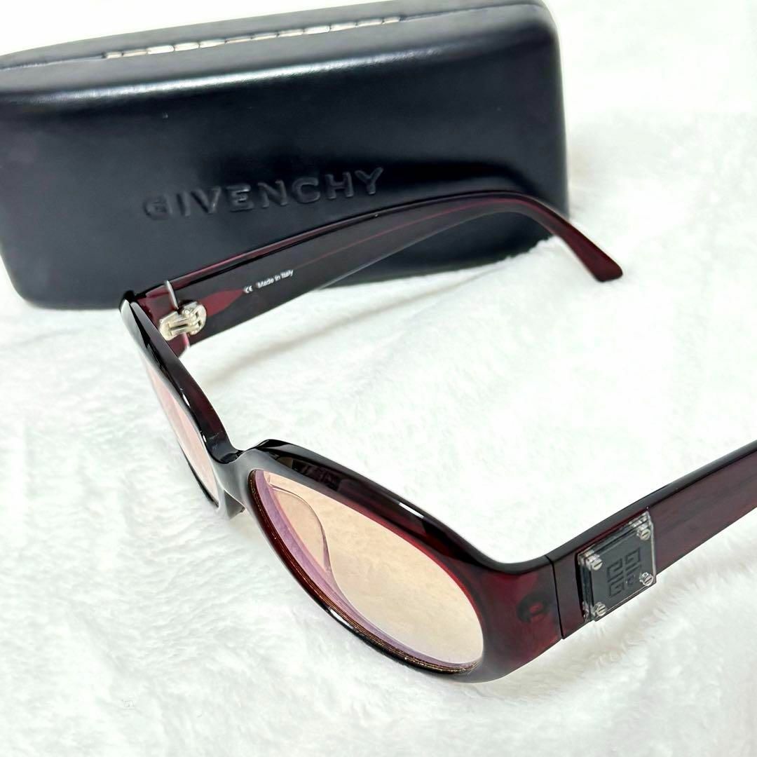 GIVENCHY(ジバンシィ)のGIVENCHY サングラス SGV638オーバル ブラウン 度あり 箱付き レディースのファッション小物(サングラス/メガネ)の商品写真