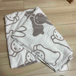 ミッフィー(miffy)の人気のミッフィー　タオルケットシングルサイズ(タオルケット)