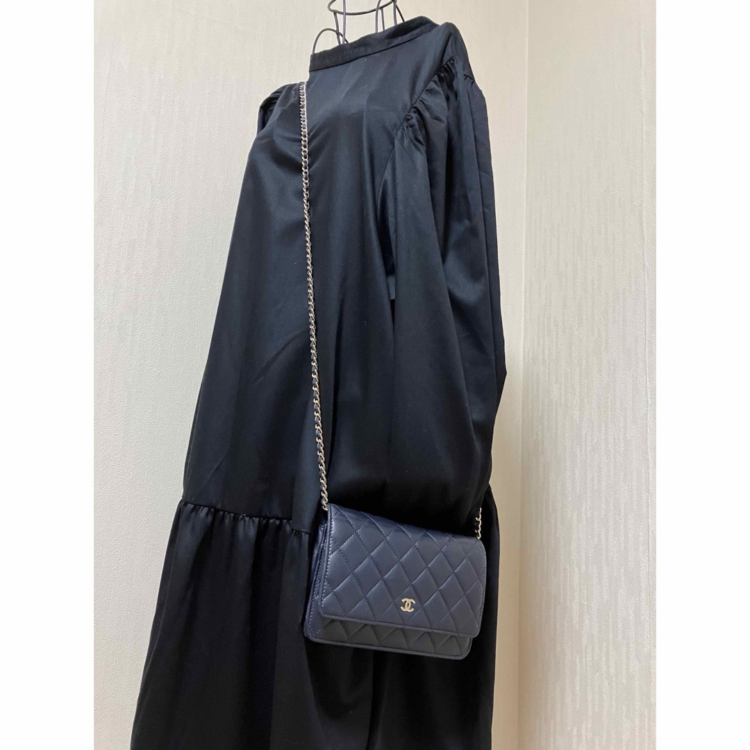 CHANEL(シャネル)の専用♡超美品★ シャネル マトラッセ チェーンウォレット 正規品 レディースのバッグ(ショルダーバッグ)の商品写真