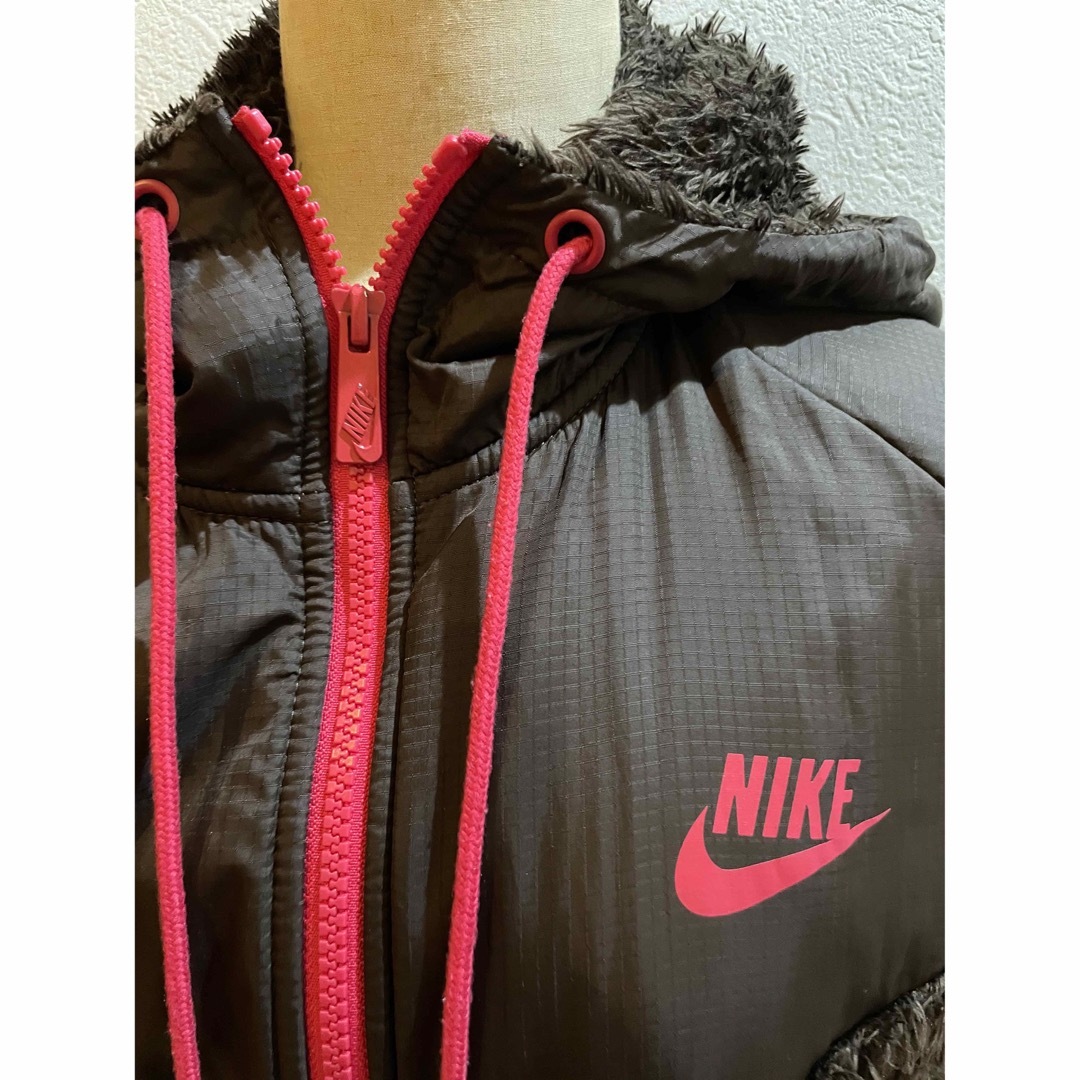 NIKE(ナイキ)のナイキ★NIKE ボアジャケット　パーカー　Mサイズ レディースのジャケット/アウター(ブルゾン)の商品写真