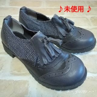 ヌォーボ(Nuovo)のローヒールパンプス♡ヌォーボ NUOVO Hawkins ホーキンス未使用(ハイヒール/パンプス)