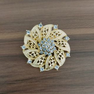 ブローチ ゴールド ヒジャブピン hijab pin brooch 新品未使用(ブローチ/コサージュ)