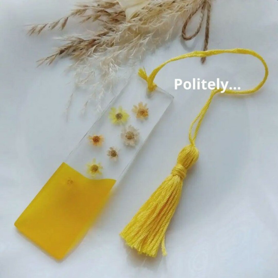 （ハンドメイド）黄色い花のしおり✯Yellow−1 ハンドメイドの文具/ステーショナリー(しおり/ステッカー)の商品写真