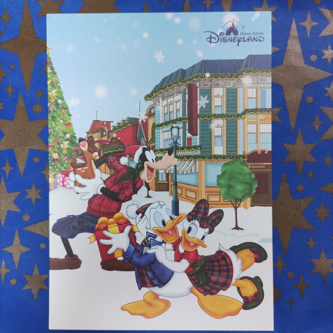 Disney(ディズニー)の非売品★香港ディズニー★クリスマス★ポストカード★ドナルド★デイジー★グーフィー エンタメ/ホビーのおもちゃ/ぬいぐるみ(キャラクターグッズ)の商品写真