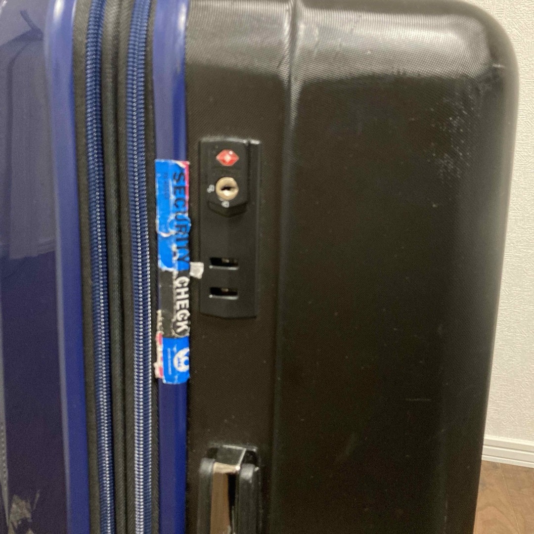 5〜7泊用　TSAロック付　スーツケース メンズのバッグ(トラベルバッグ/スーツケース)の商品写真