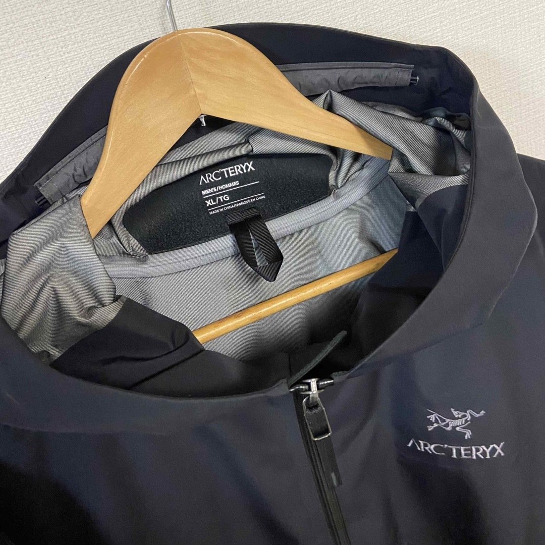 ARC'TERYX(アークテリクス)のARC'TERYX ベータLTジャケット BETA LT XL黒 アークテリクス メンズのジャケット/アウター(マウンテンパーカー)の商品写真