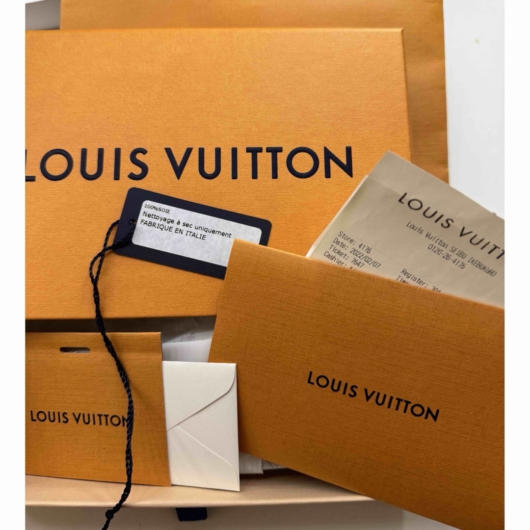 LOUIS VUITTON(ルイヴィトン)の【未使用品】Louis Vuitton ルイヴィトン(シュシュ) レディースのヘアアクセサリー(ヘアゴム/シュシュ)の商品写真