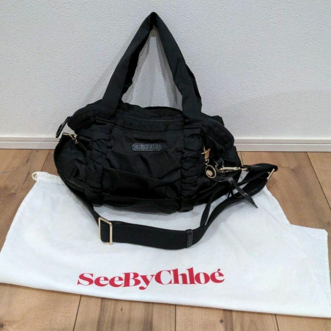 SEE BY CHLOE(シーバイクロエ)のSEE BY CHLOE ショッパー袋付 ショルダーバッグ レディース ブラック レディースのバッグ(ショルダーバッグ)の商品写真